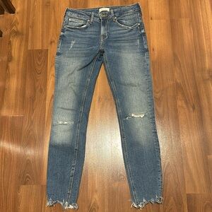 Zara jeans,
size 4